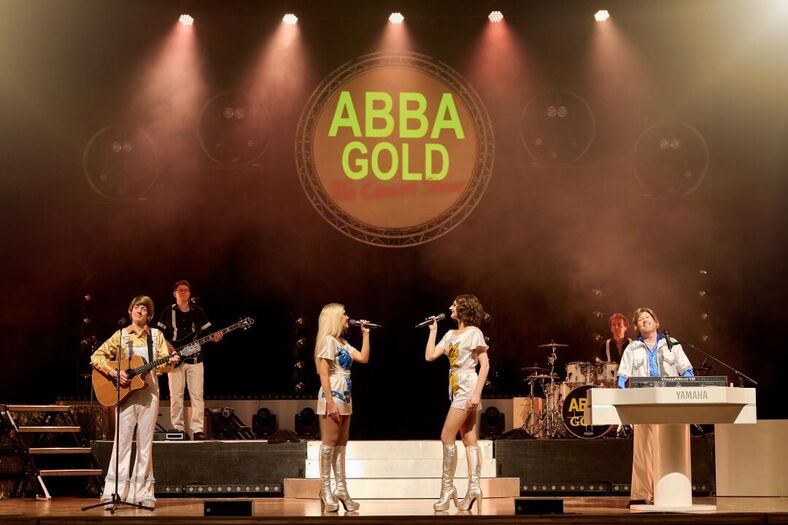 ABBA GOLD - the concert show Presse III