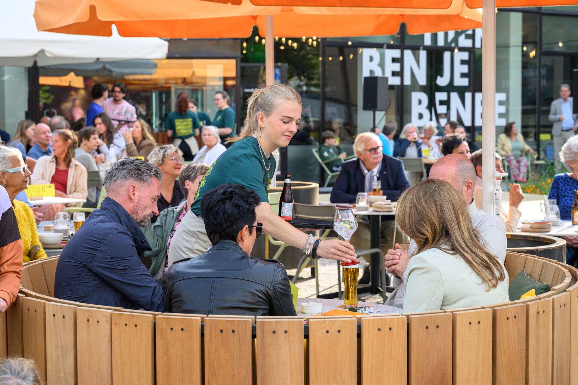 Medewerker Bediening