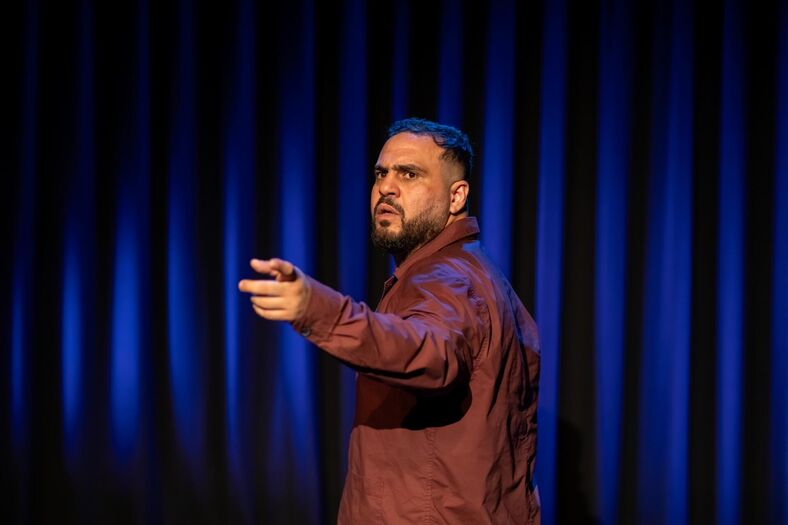 THE HORSE OF JENIN TROUPE COURAGE Kamerich & Budwilowitz-10