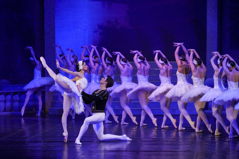 Zwanenmeer - Ballet of the State Opera Stara Zagora Bulgary - 008